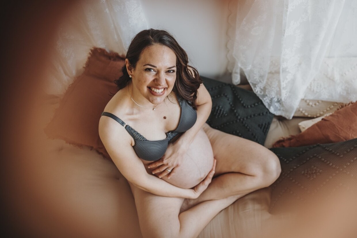 Pregnant Wife Boudoir porn pics picture pic